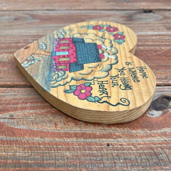 Vintage 80s Wooden Heart Wall Plaque “Home Is Where You Hang Your Heart” Sign - Picture 6 of 15
